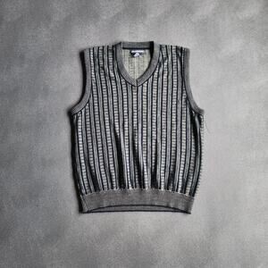 Vintage Van Heusen Acrylic Knit Green Vest XL